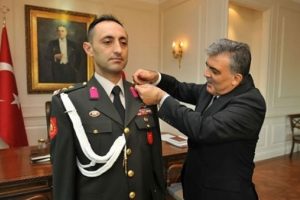 Eski Cumhurbaşkanlığı Başyaveri &Ouml;zdaban hakkında flaş karar