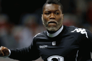 Djibril Cisse futbolu bıraktı!