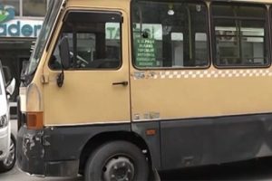 İstanbul'da minib&uuml;se kurşun: 2 yaralı