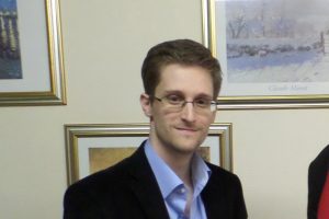 Snowden'nin avukatı: ABD'den iade talebi gelmedi
