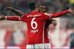 Bayern &ccedil;eyrek finalde!