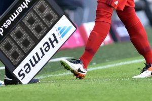 Almanya'da 4 oyuncu değişikliği uygulandı