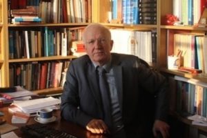 Anayasa Profes&ouml;r&uuml; Kaboğlu da ihra&ccedil; edildi