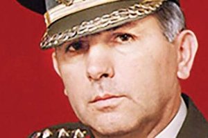 Skandal! Adliye kapısında sorgu