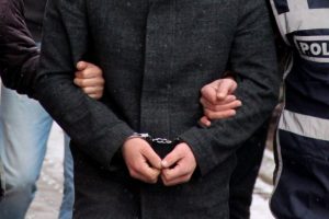 Antalya'da 5 ter&ouml;rist tutuklandı
