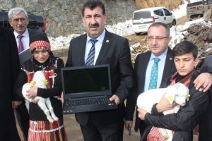 Rizeli Heidi'nin hayvan sevgisi karşılıksız kalmadı