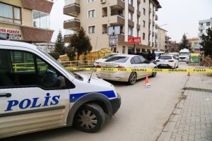 Ankara'nın g&ouml;beğinden silah sesleri: 3 yaralı