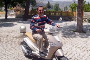 Motosiklet tutkunu &ouml;ğretmen kazada hayatını kaybetti