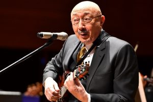 &Ouml;zdemir Erdoğan: Ben İzmir gibiyim