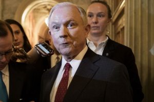 Trump'ın adayı Sessions Adalet Bakanı se&ccedil;ildi