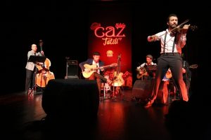 Bursa Nil&uuml;fer'de caz esintileri s&uuml;r&uuml;yor