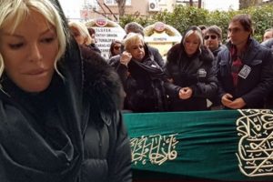 Ayşe Ersayın'a son veda