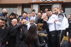Kartal Bolu'da mola verdi