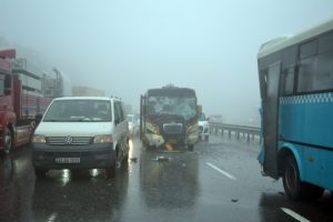 İstanbul Arnavutk&ouml;y'de sis kazası: 7 yaralı
