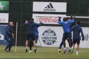 Fenerbah&ccedil;e'de Bursaspor mesaisi