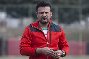 B&uuml;lent Uygun'dan taraftara &ccedil;ağrı!
