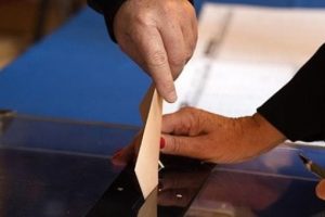 Fransa'da se&ccedil;imlere siber saldırı endişesi