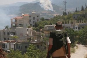 Muhalifler, Reşa tepesinde kontrol&uuml; sağladı