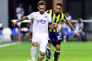 Yıldız futbolcudan video hakem a&ccedil;ıklaması