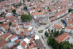 Bursa İneg&ouml;l bı&ccedil;ak sırtında