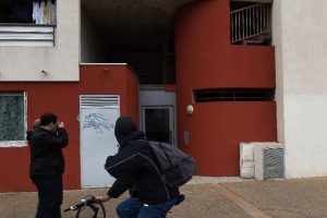 Fransa'da ter&ouml;r operasyonu: 4 g&ouml;zaltı