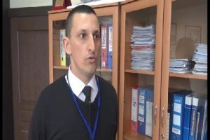 Kosova'da devlet okuluna T&uuml;rk y&ouml;netici atandı