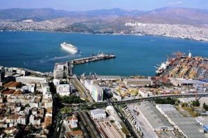İzmir Limanı da Varlık Fonu'na devredildi