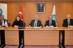 Bursa Uludağ &Uuml;niversitesi'nden tekstil sekt&ouml;r&uuml;n&uuml; geliştirecek imza