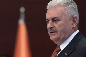 Başbakan'dan s&uuml;rpriz g&ouml;r&uuml;şme!