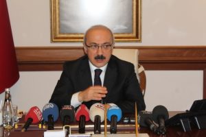 Bakan Elvan: Milletten niye korkuyorsunuz?