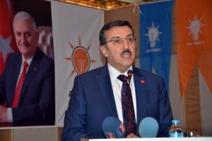 Bakan T&uuml;fenkci: Aldatmacalara inanmamamız lazım