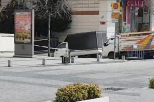 İstanbul'da "ş&uuml;pheli &ccedil;anta" alarmı