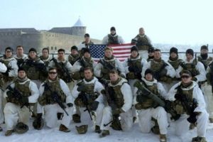 Amerikan askerleri Rus kalesinde!