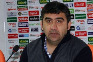 &Uuml;mit &Ouml;zat: &Ccedil;ok k&ouml;t&uuml; bir mağlubiyet aldık