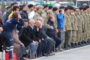 Fırat Kalkanı şehidinin kardeşi t&ouml;rende fenalık ge&ccedil;irdi
