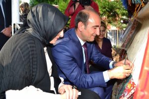 YIL-MEK'TEN binlerce Bursalıya eğitim desteği