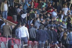 Antalyaspor Başkanı Ali Şafak &Ouml;zt&uuml;rk saldırıya uğradı