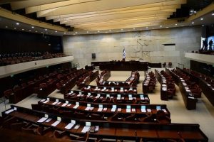 Hamas İsrail'in "ezan yasağı" yasa tasarısına tepki g&ouml;sterdi