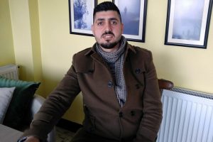 Evi yakan aşıktan romantik veda