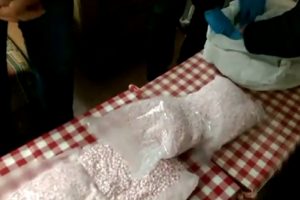 Tam 25 bin adet uyuşturucu hap ele ge&ccedil;irildi