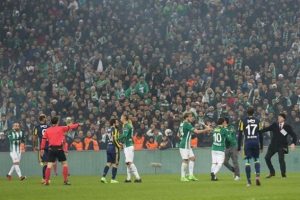 "Bursaspor camiası olarak bir b&uuml;t&uuml;n&uuml;z"