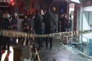 Kağıthane'de molotoflu ve ses bombalı saldırı