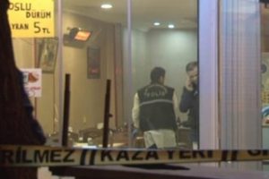 Ankara'da lokantada kavga: 1 &ouml;l&uuml;, 1 yaralı