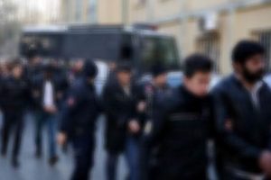 Kahramanmaraş'ta 27 &ouml;ğretmene g&ouml;zaltı