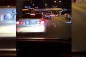 Araca &ccedil;arpan trafik magandası makas atmaya devam etti