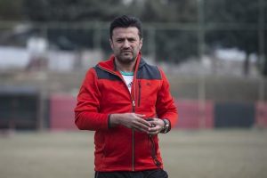 B&uuml;lent Uygun yeni transferlerden memnun