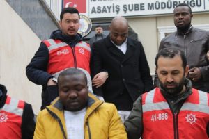 Afrikalı dolandırıcılar T&uuml;rk iş adamını dolandırdı