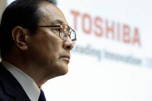 Toshiba zarar edince CEO'su istifa etti