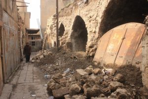 Mardin'de tarihi yapılar d&ouml;k&uuml;l&uuml;yor
