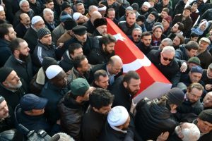 B&uuml;lent Osman son yolculuğuna uğurlandı